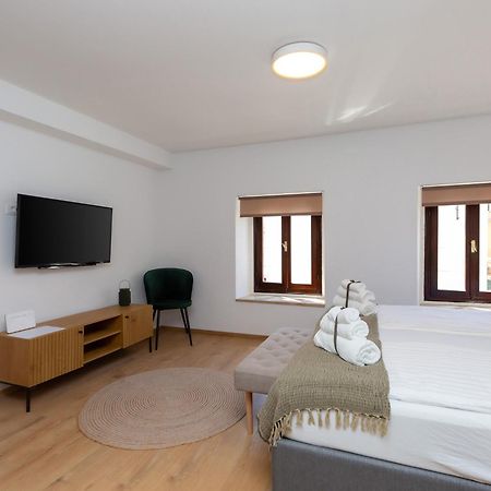 Casa Novak City Center Porec Exterior photo